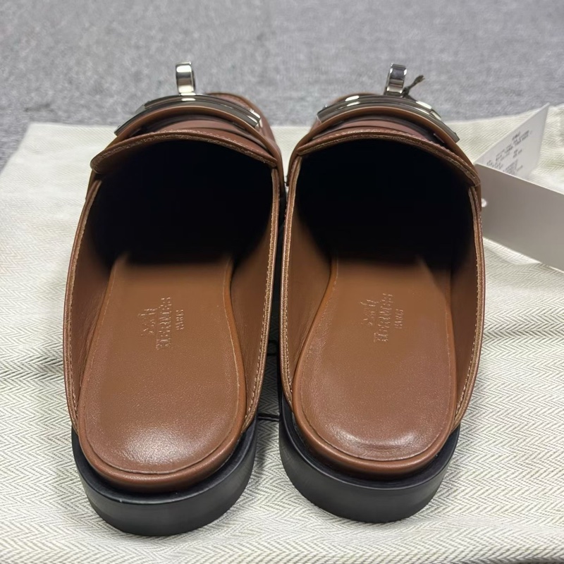 閒置未使用 Hermès愛馬仕 棕色皮革簡約舒適包頭拖鞋 Size:36 碼-2