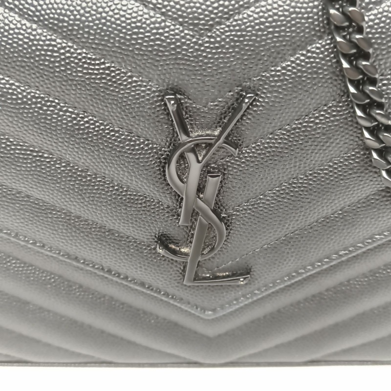 SAINT LAURENT CASSANDRA信封鏈條包V紋黑色荔枝牛皮黑扣-5