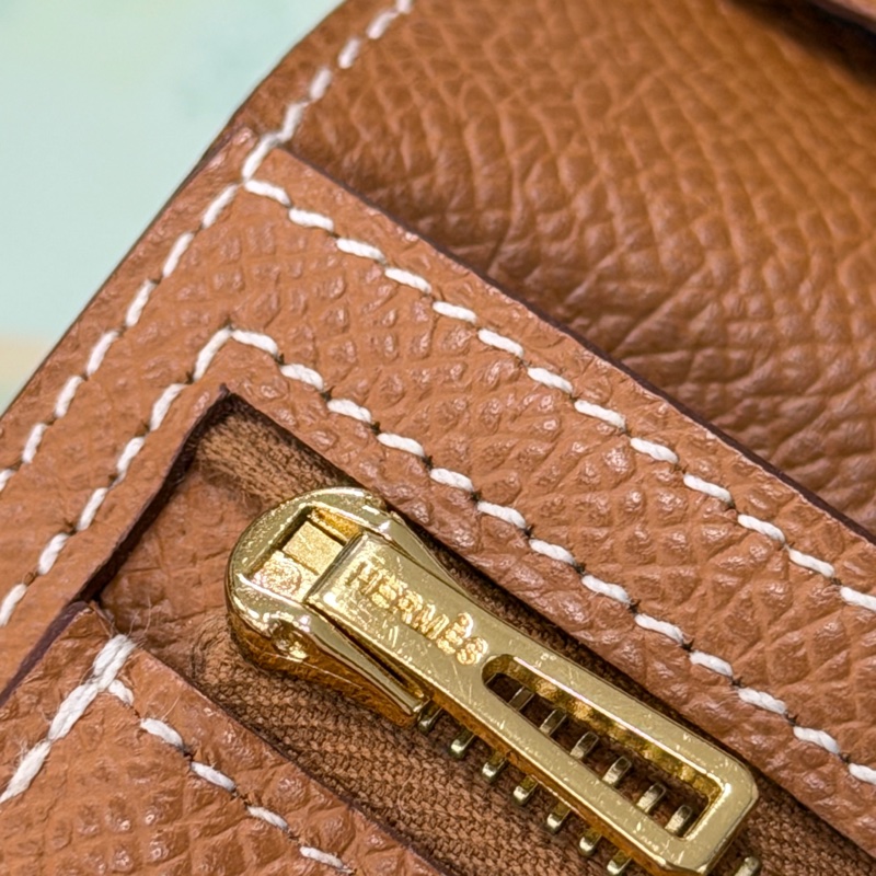hermes 金棕色H鎖短夾-4