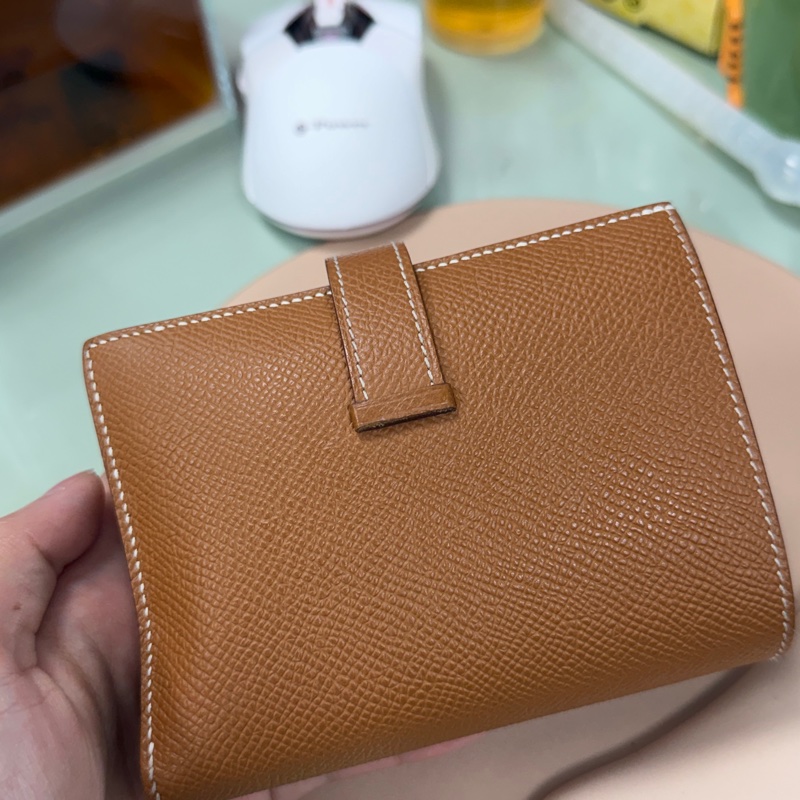 hermes 金棕色H鎖短夾-9