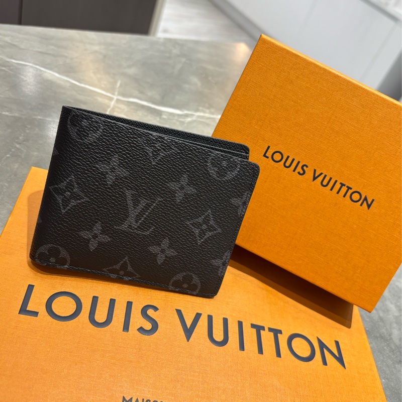 LV Multiple老花對開短夾-0