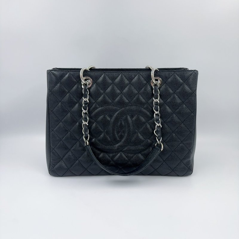 Chanel黑色荔枝牛皮銀釦托特包(稀有商品~~)-3