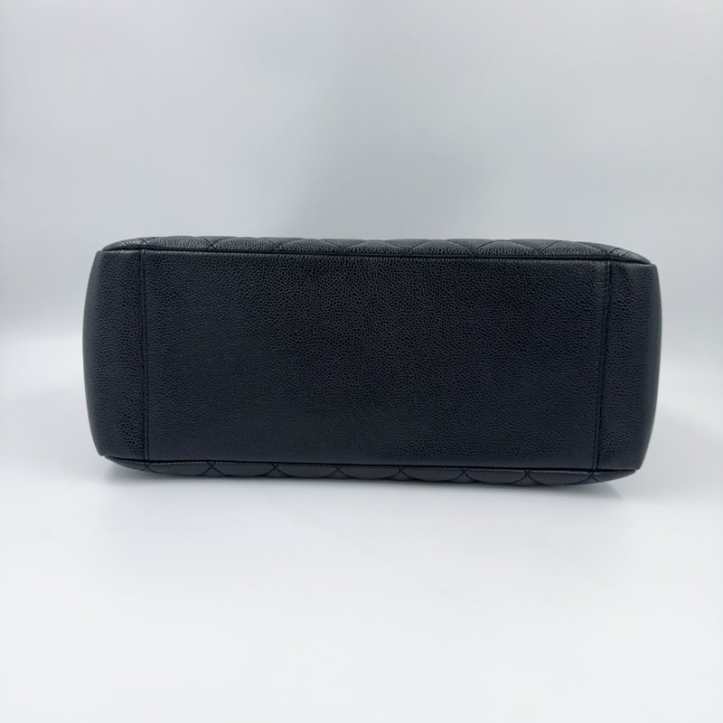 Chanel黑色荔枝牛皮銀釦托特包(稀有商品~~)-6