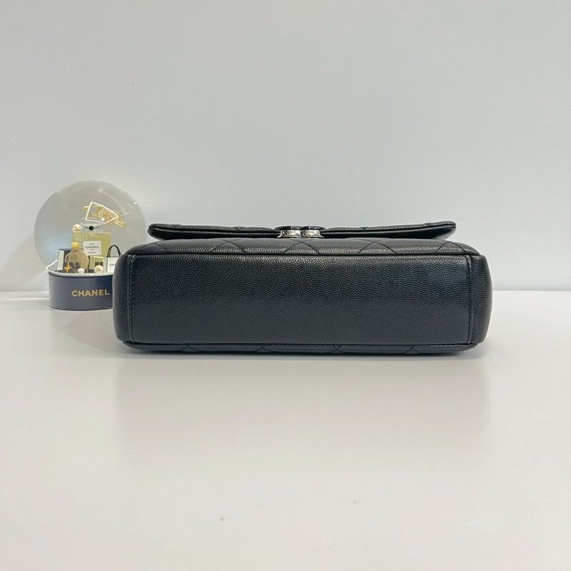 Chanel So Black 口蓋包-6