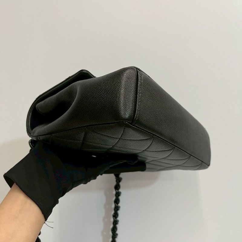 Chanel So Black 口蓋包-11