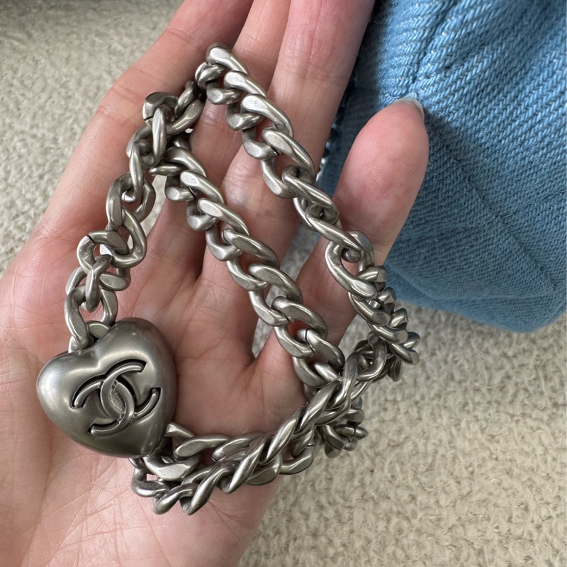 Chanel 愛心銀鏈牛仔方胖-4