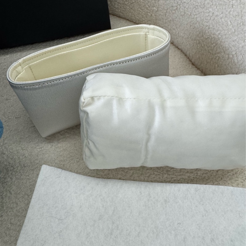 Chanel 愛心銀鏈牛仔方胖-5