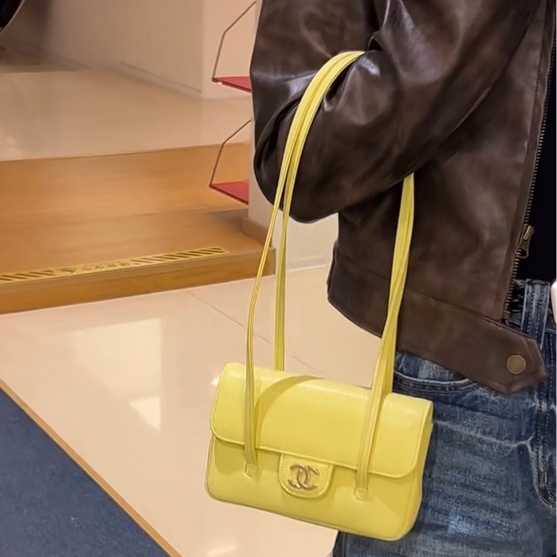 Chanel香奈兒26P Coco Preppy Mini-1