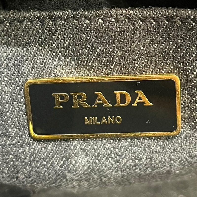 【美收精品】PRADA黒色手提包 5-189-10