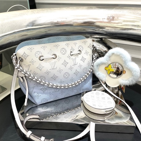 LV Bella镂空月光女神