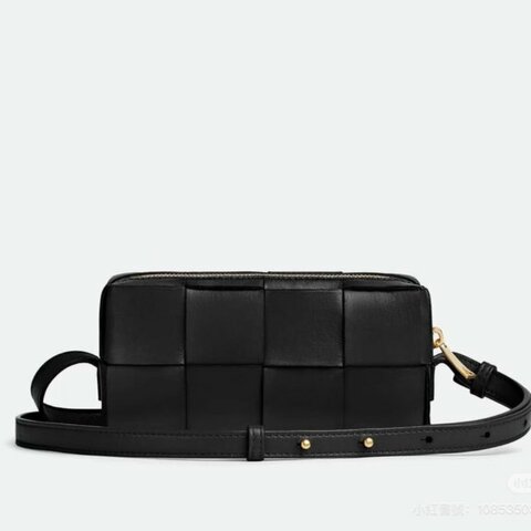 BV黑色編織羊皮拉鍊側背相機包