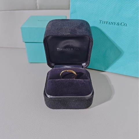 Tiffany蒂芙尼 Lock系列 18k黃金雙U形鎖戒指，50碼