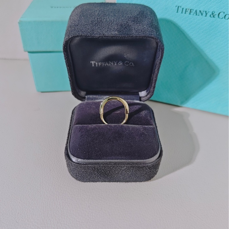 Tiffany蒂芙尼 Lock系列 18k黃金雙U形鎖戒指,50碼-2