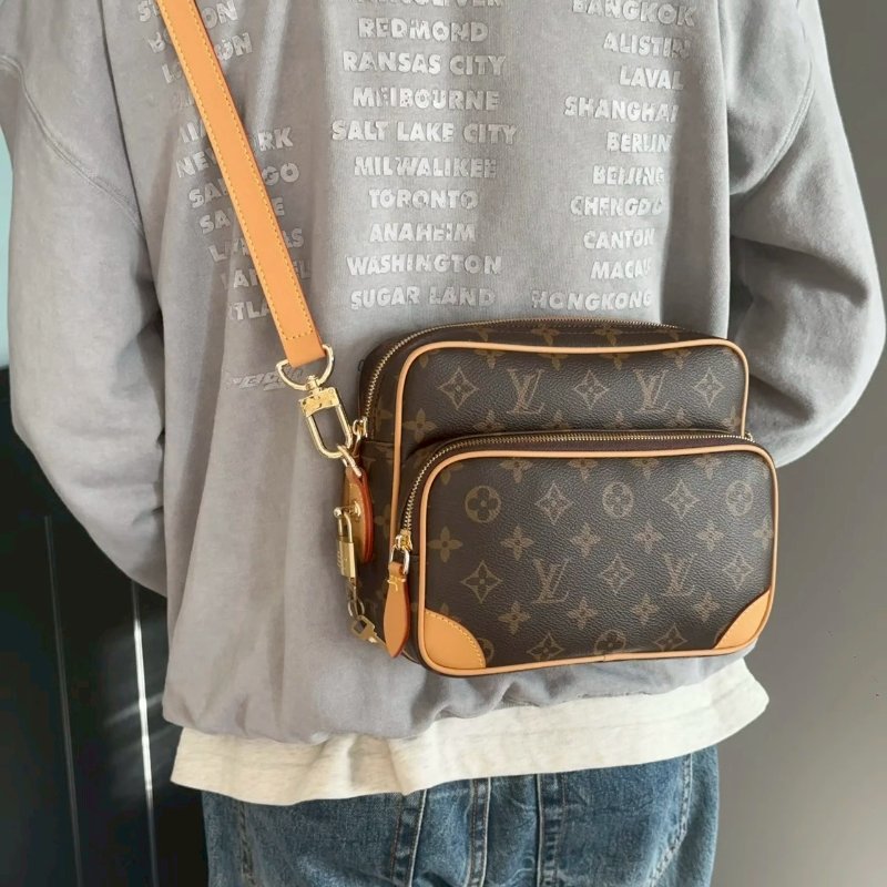 LV原花拉鍊手提肩背郵差包M14016-1