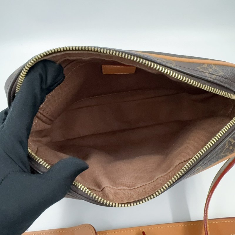 LV原花拉鍊手提肩背郵差包M14016-8