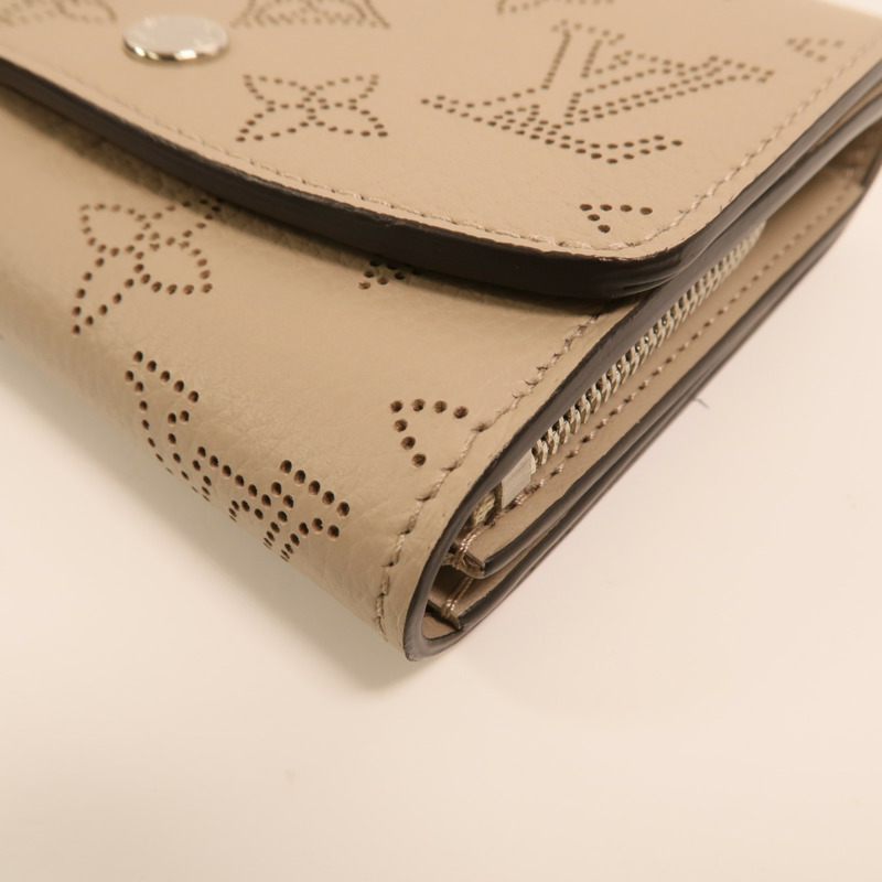 LOUIS VUITTON Mahina Iris Compact Wallet銀扣錢包-9