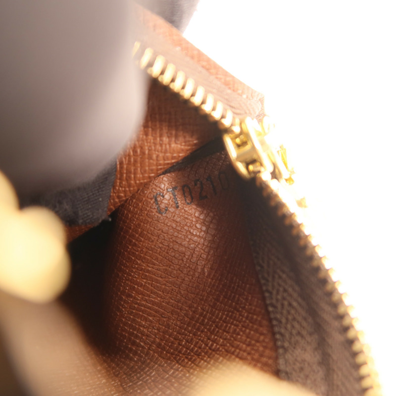 LOUIS VUITTON Monogram Key Pouch金扣鎖匙包-8