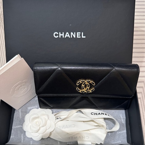 Chanel 19 黑色掀蓋長夾｜9成新｜經典金銀鏈｜附原盒