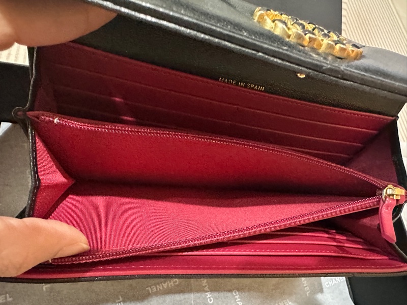 Chanel 19 黑色掀蓋長夾|9成新|經典金銀鏈|附原盒-14
