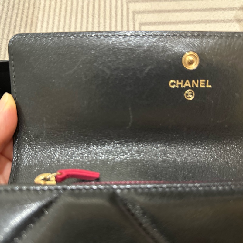 Chanel 19 黑色掀蓋長夾|9成新|經典金銀鏈|附原盒-17