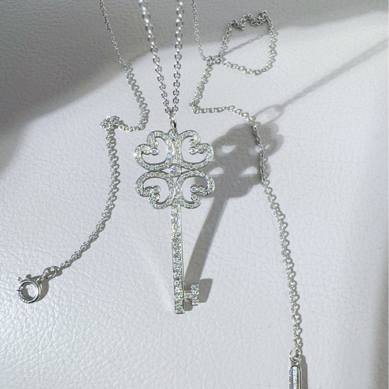 Tiffany蒂芙尼 keys系列 PT950鉑金滿鑽 四葉草愛心鑰匙項鍊-6