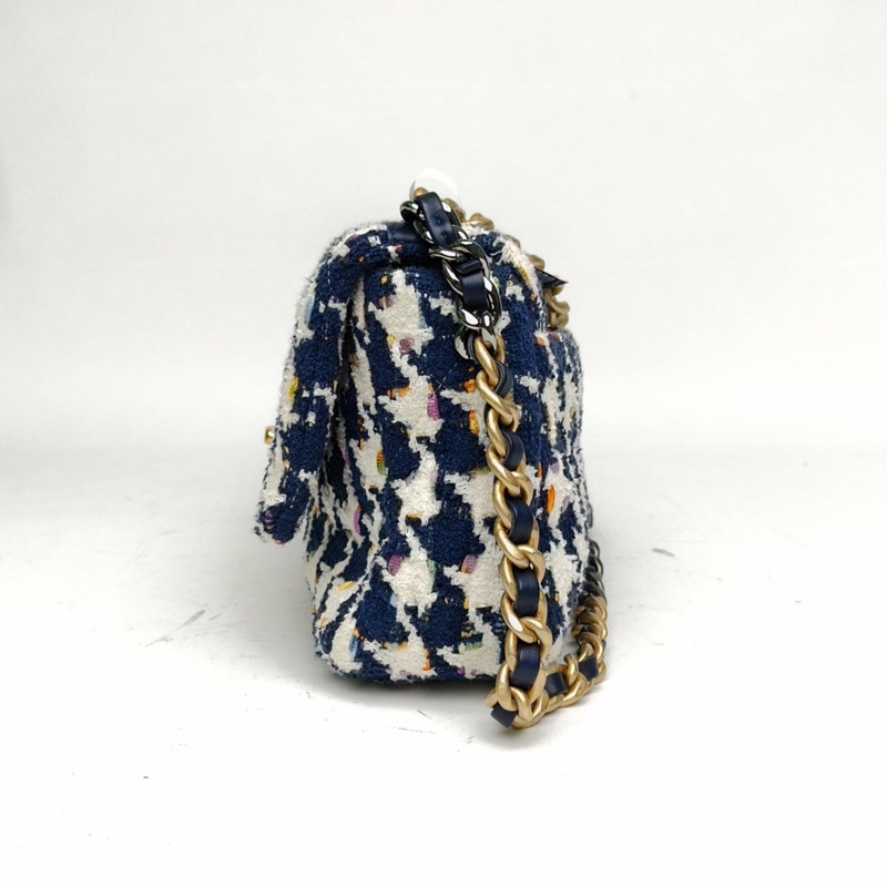 CHANEL 19BAG口蓋包小號藍白千鳥格毛呢31開金銀扣-1