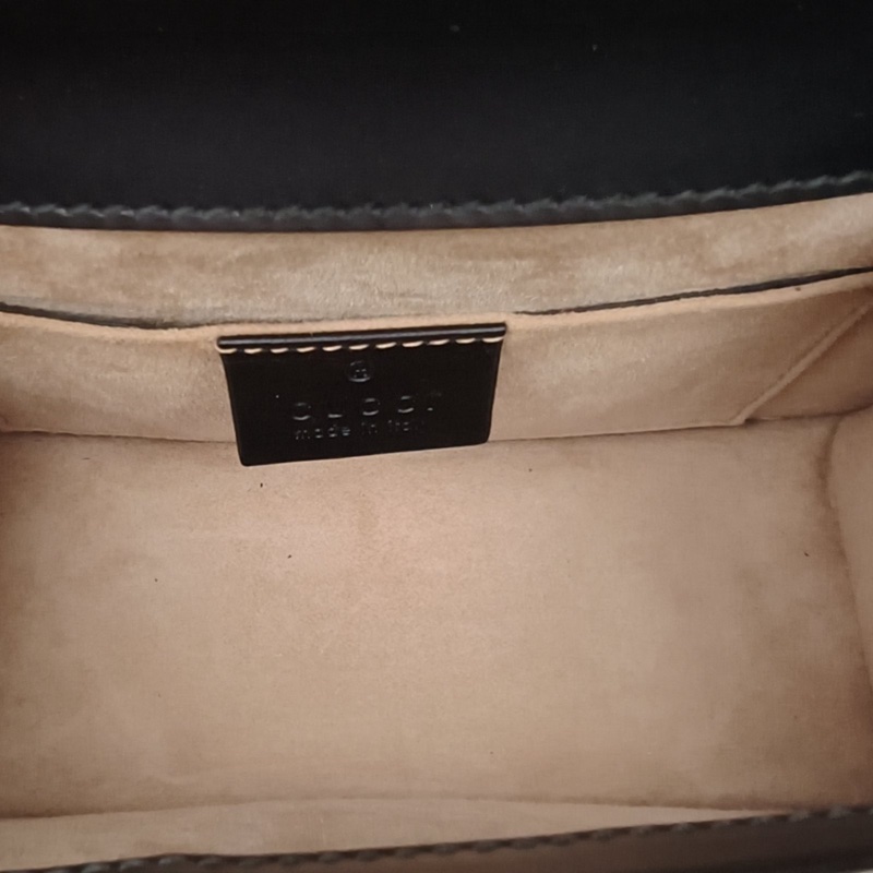 GUCCI 黑色牛皮金扣Sylvie塞爾維亞絲帶包皮手帶Mini20-5