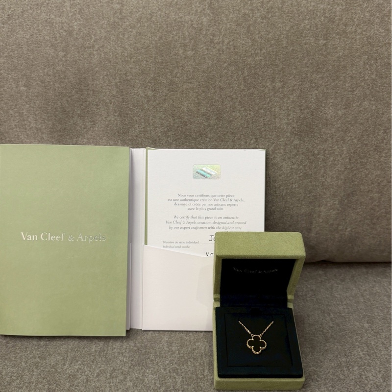 VCA黑色瑪瑙項鍊-0