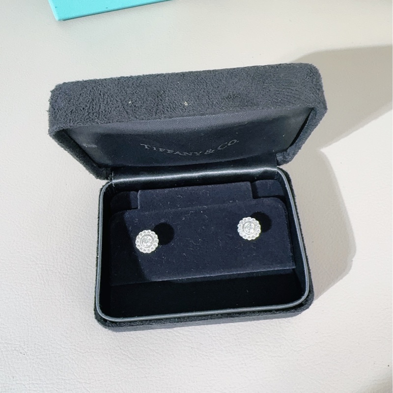 Tiffany蒂芙尼 Enchant Flower系列 PT950鉑金滿鑽花朵耳釘-2