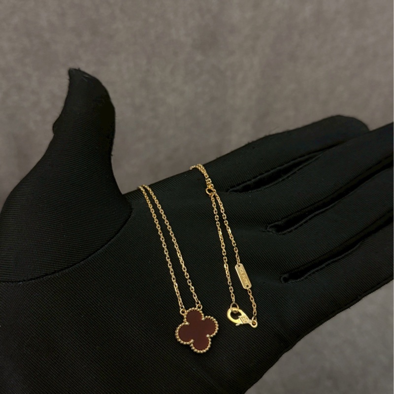 VCA紅玉髓項鍊-3