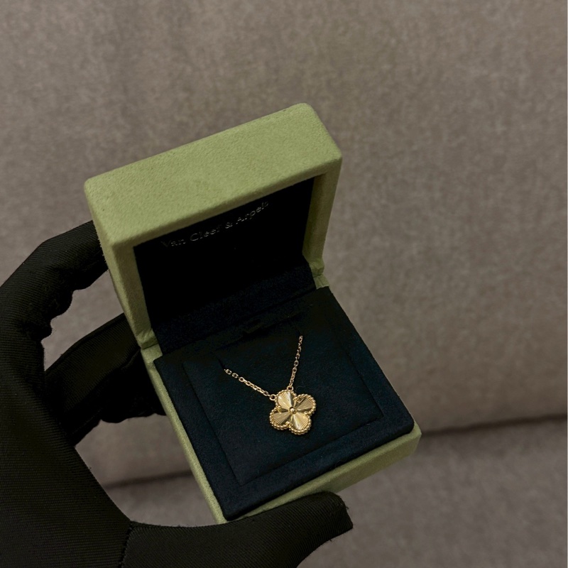 VCA 18K黃金項鍊-1