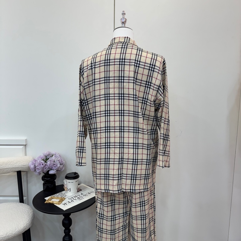 【赫蒂國際精品】 Burberry 經典格紋家居服/睡衣套裝-2