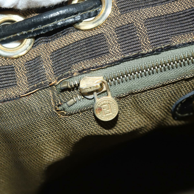 【日本直送】FENDI Zucca帆布單肩包 黑色棕色 正品 BAZ051A-22