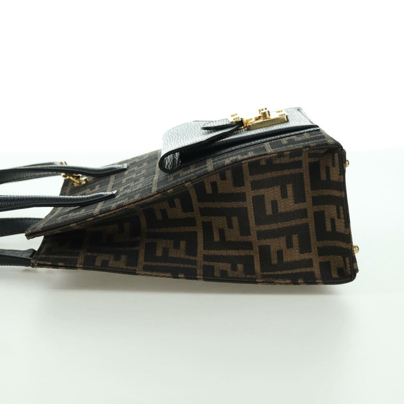 【日本直送】FENDI Zucca帆布Mamma Baguette手袋 棕色 黑色 金色 正品 BAZ583V-2