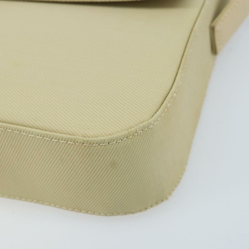 【日本直送】FENDI Mamma Baguette 肩背包 帆布 米色 金色 正品 BAZ238A-13