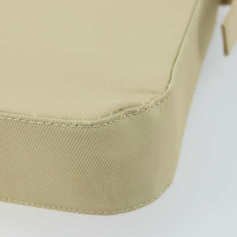 【日本直送】FENDI Mamma Baguette 肩背包 帆布 米色 金色 正品 BAZ238A-15