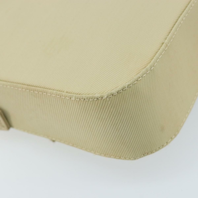 【日本直送】FENDI Mamma Baguette 肩背包 帆布 米色 金色 正品 BAZ238A-16