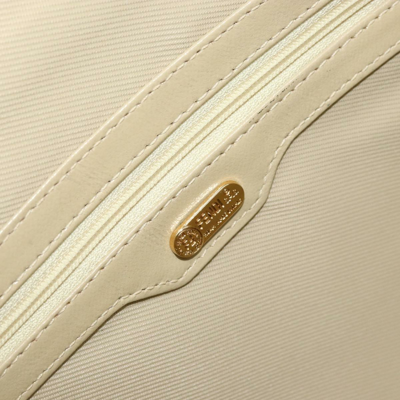 【日本直送】FENDI Mamma Baguette 肩背包 帆布 米色 金色 正品 BAZ238A-19