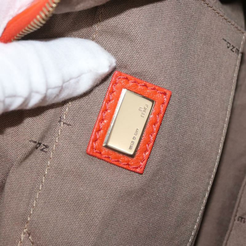 【日本直送】FENDI Mamma Baguette 肩背包 皮革 橘色 金色 Auth mr2236V-18