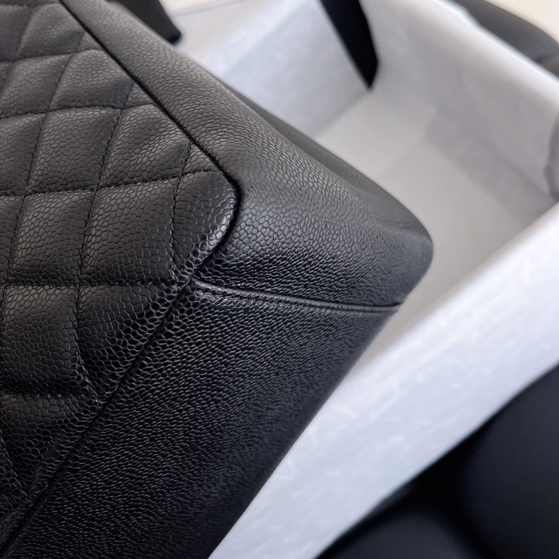 【近新閒置品】Chanel 香奈兒 gst 黑銀 荔枝紋皮 18開經典菱格紋手提單肩托特包-6