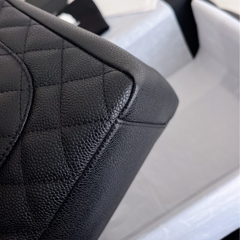 【近新閒置品】Chanel 香奈兒 gst 黑銀 荔枝紋皮 18開經典菱格紋手提單肩托特包-8