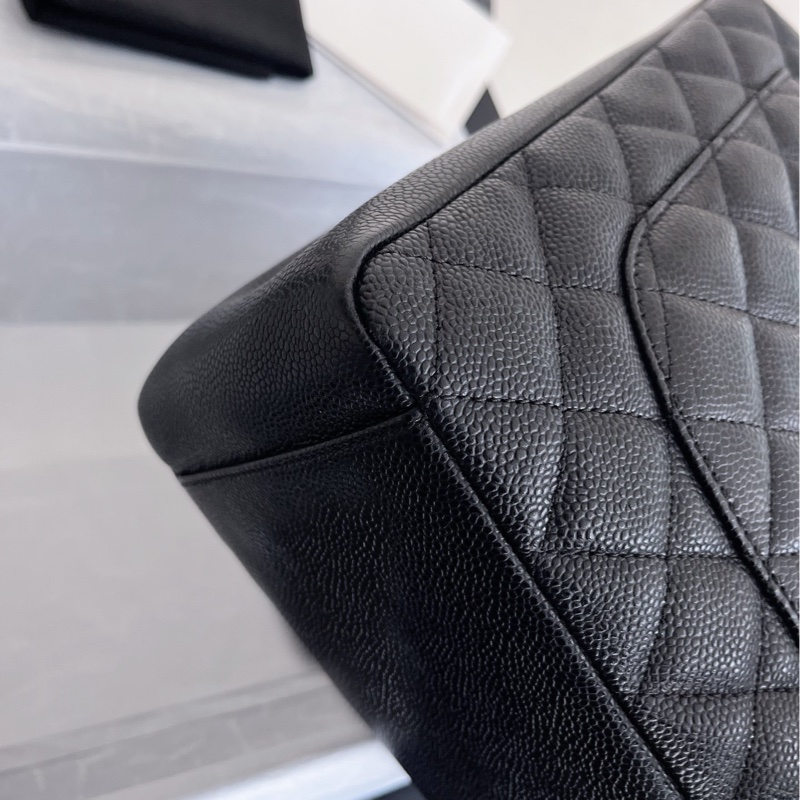 【近新閒置品】Chanel 香奈兒 gst 黑銀 荔枝紋皮 18開經典菱格紋手提單肩托特包-9