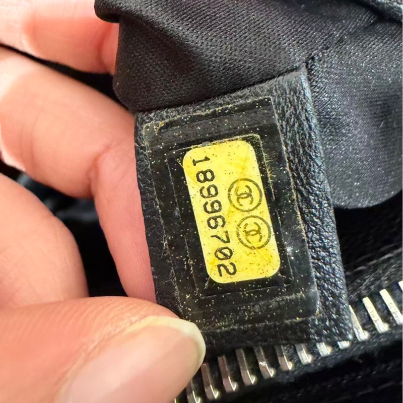 【近新閒置品】Chanel 香奈兒 gst 黑銀 荔枝紋皮 18開經典菱格紋手提單肩托特包-10