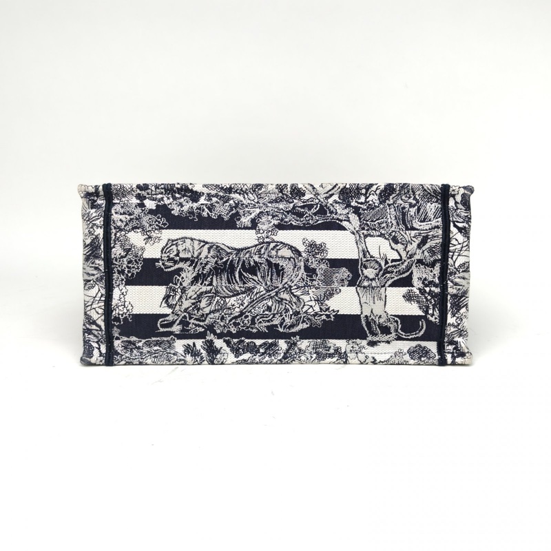 DIOR BookTote中號墨藍色帆布2022動物園老虎刺繡-3