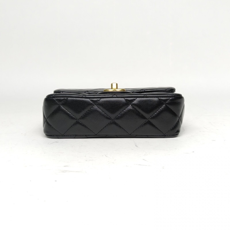 CHANEL 23PCF口蓋包黑色羊皮晶片開金扣愛心金球肩帶-3