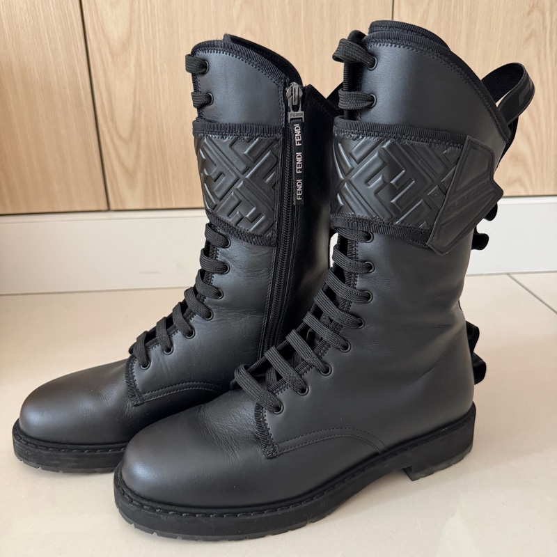 Fendi 壓花側拉鍊牛皮靴子-3