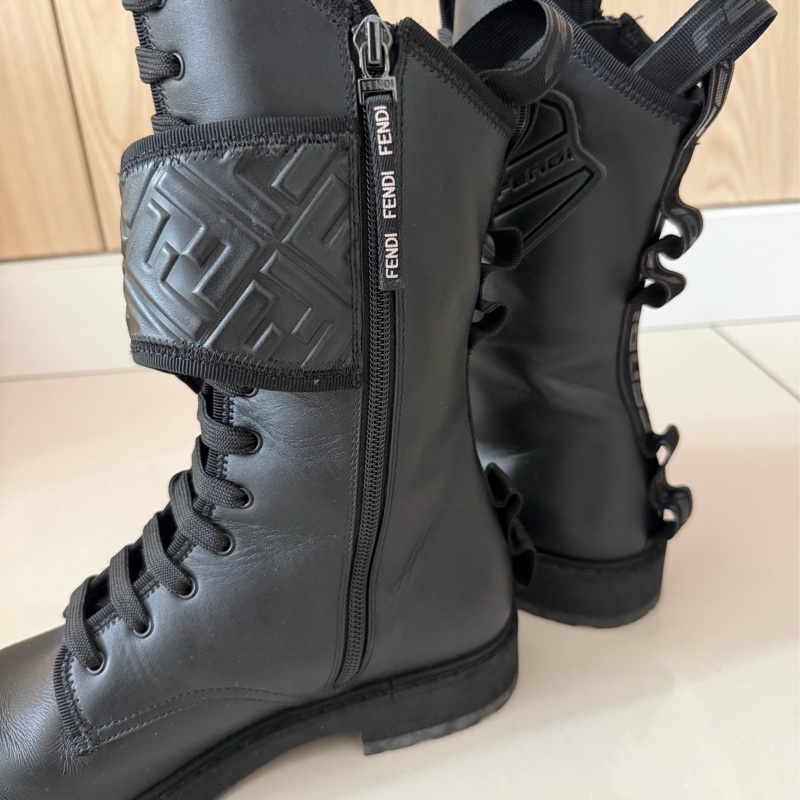 Fendi 壓花側拉鍊牛皮靴子-7