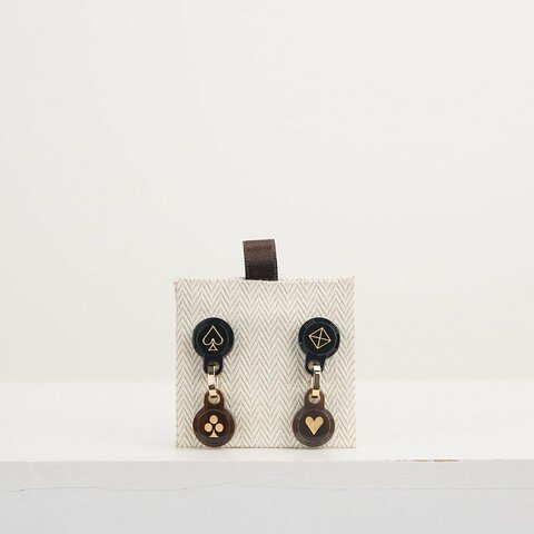 Hermès 水牛角撲克符號耳環