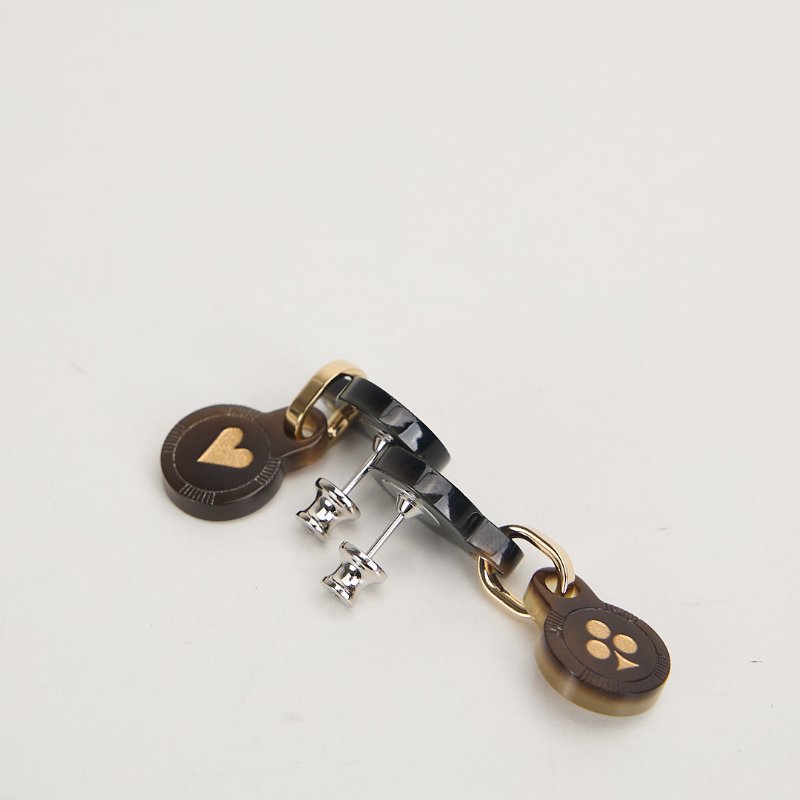 Hermès 水牛角撲克符號耳環-8