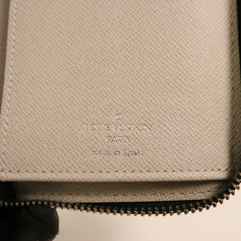 LOUIS VUITTON Taigarama Zippy Wallet銀扣長錢包-7